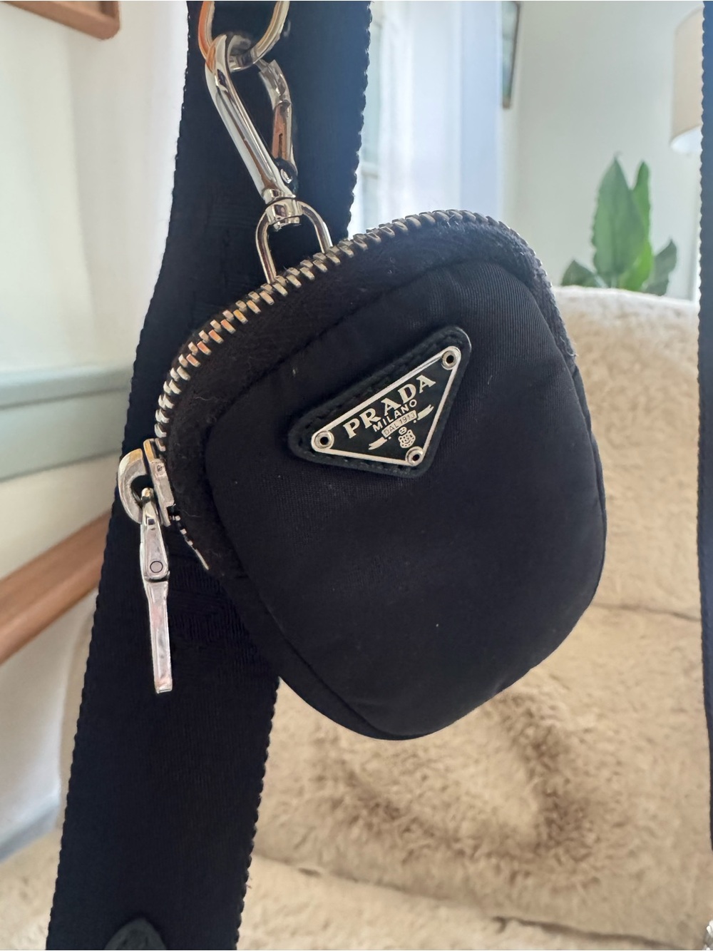 Prada 2005 Black Nylon re-edition - Picture 10 of 12